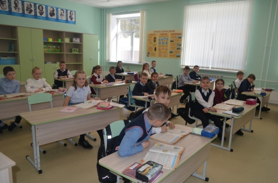 В Хакасии начала работать новая школа в селе Бирикчуль, открытая в рамках нацпроекта «Образование»
