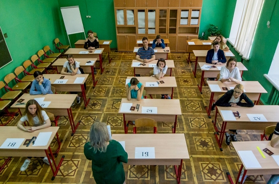 В московских школах 8 декабря впервые пройдут пробные ЕГЭ по биологии, истории и литературе